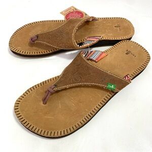 SANUK Mosey Up Women’s Leather Thong Sandals Flip Flops Size 9 NWT